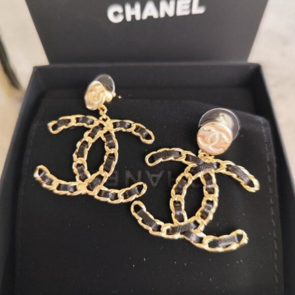 Chanel Earrings with Signature Branding and Polished Finish - Picture 1 of 5